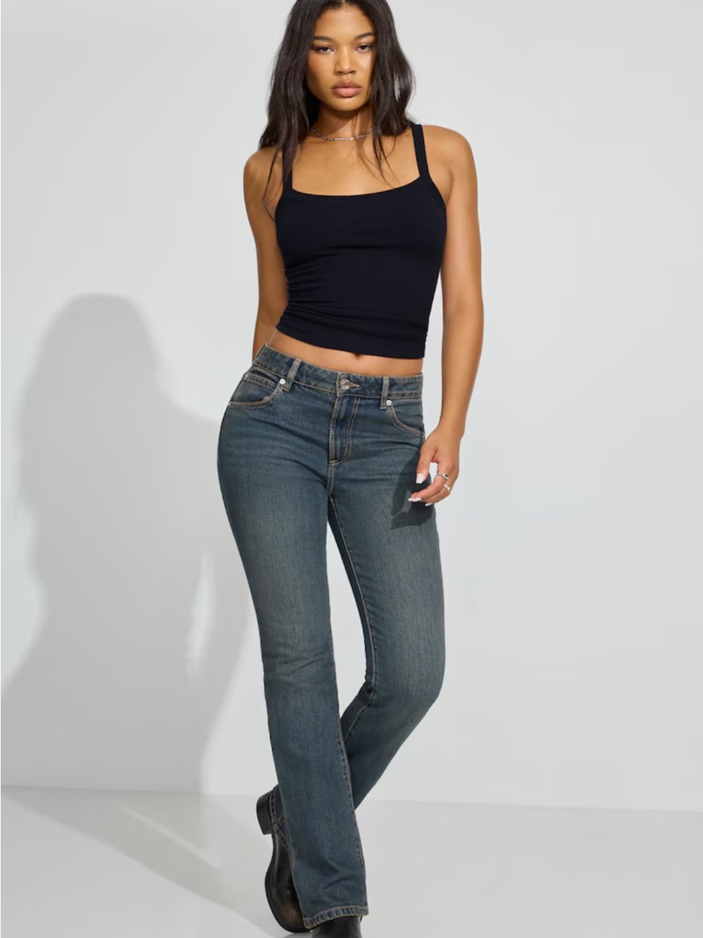 Garage Bootcut Jeans in Dark Blue Wash